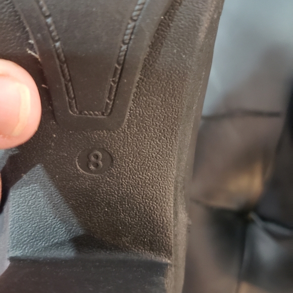 Unicorn slippers,  boots and sandles - Picture 7 of 10